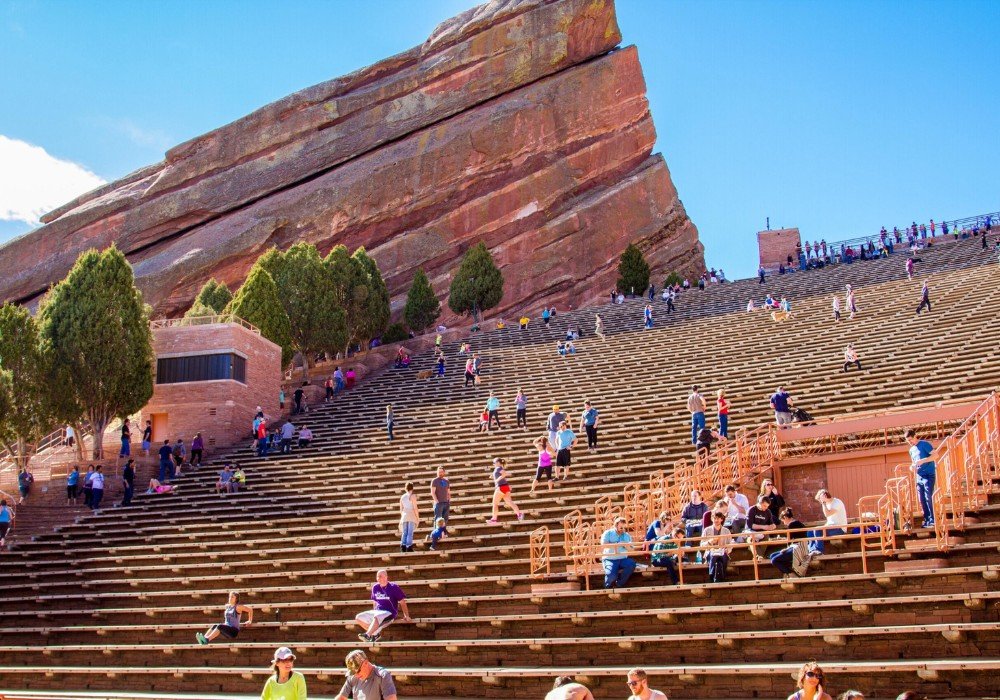 Red Rocks Amphitheatre Transportation – Hama Limousine Llc